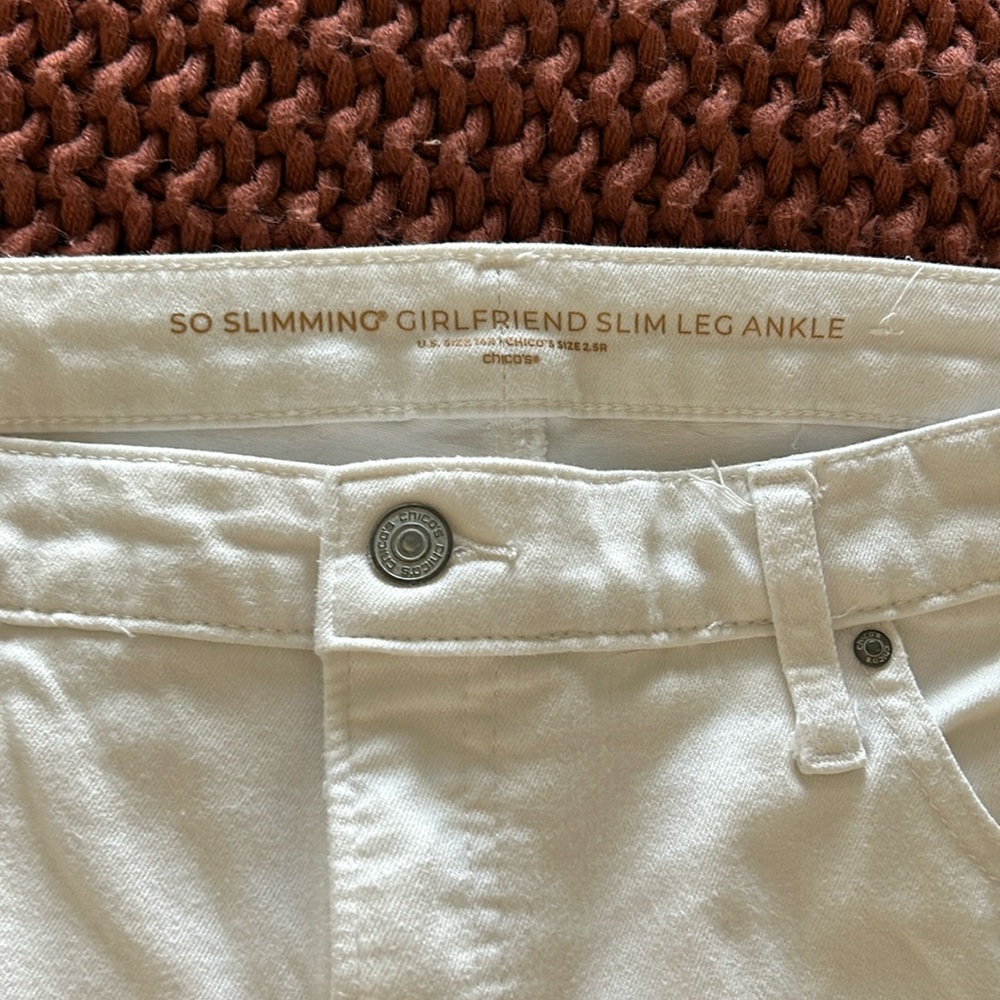 Chicos, so slimming girlfriend, slim leg, white jeans, 14 regular